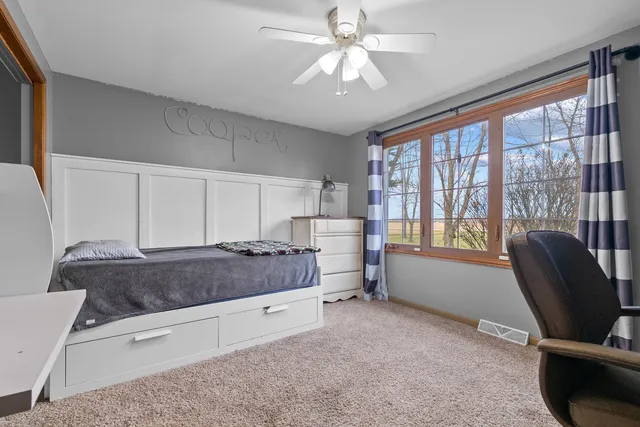 $575,000 | 27440 South Rt 52, Manhattan, IL 60442