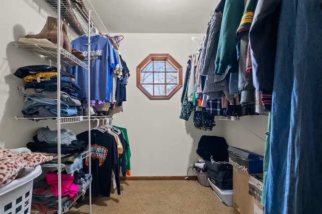 $575,000 | 27440 South Rt 52, Manhattan, IL 60442