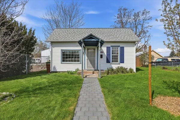 $239,900 | 2223 East Sharp Avenue, Spokane, WA 99202