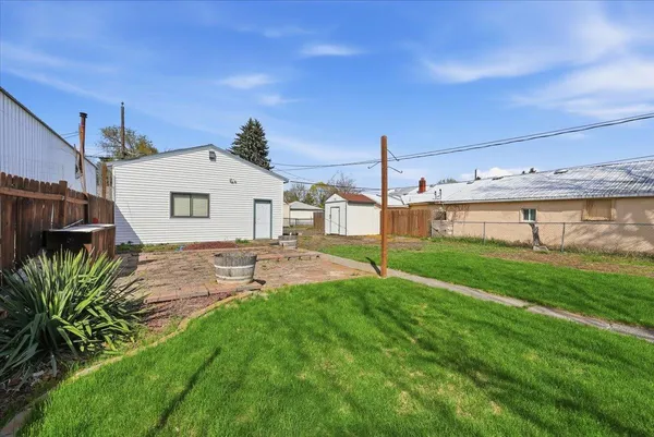 $239,900 | 2223 East Sharp Avenue, Spokane, WA 99202