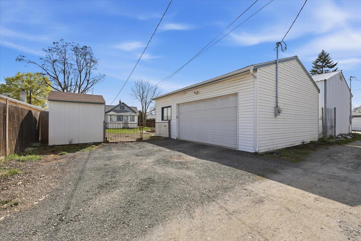 2223 East Sharp Avenue Spokane, WA 99202 - Photo 26 of 35