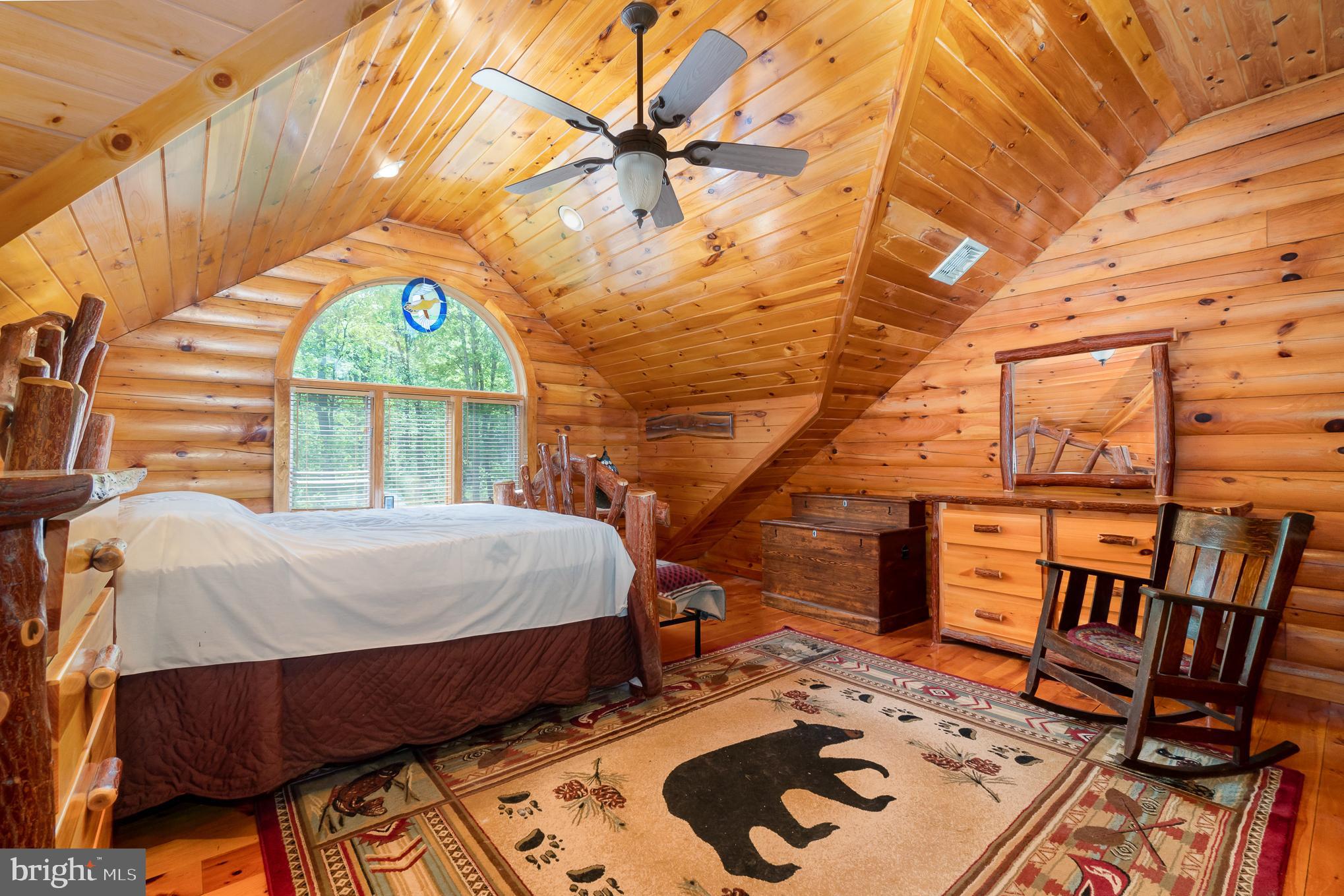 985 Mountain Road Elizabethville, PA 17023 - Photo 20 of 36 Master Suite