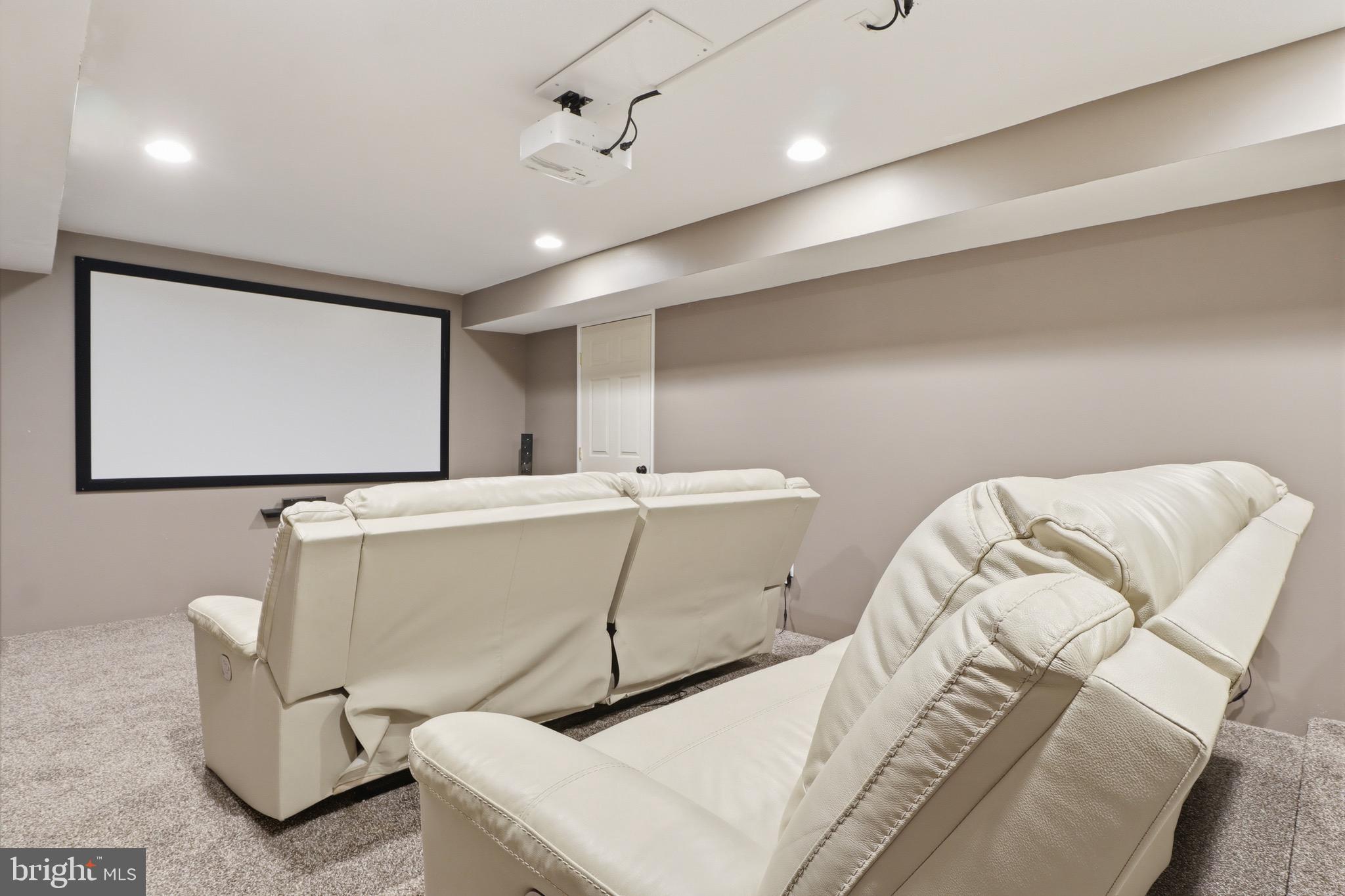 215 Azalea Drive Windsor, PA 17366 - Photo 49 of 68