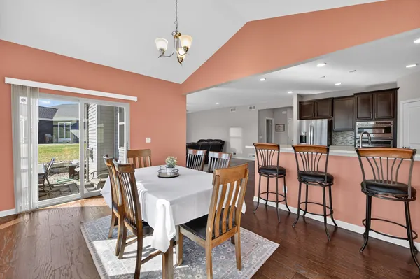 $640,000 | 301 Hallmark Way, Sun Prairie, WI 53590