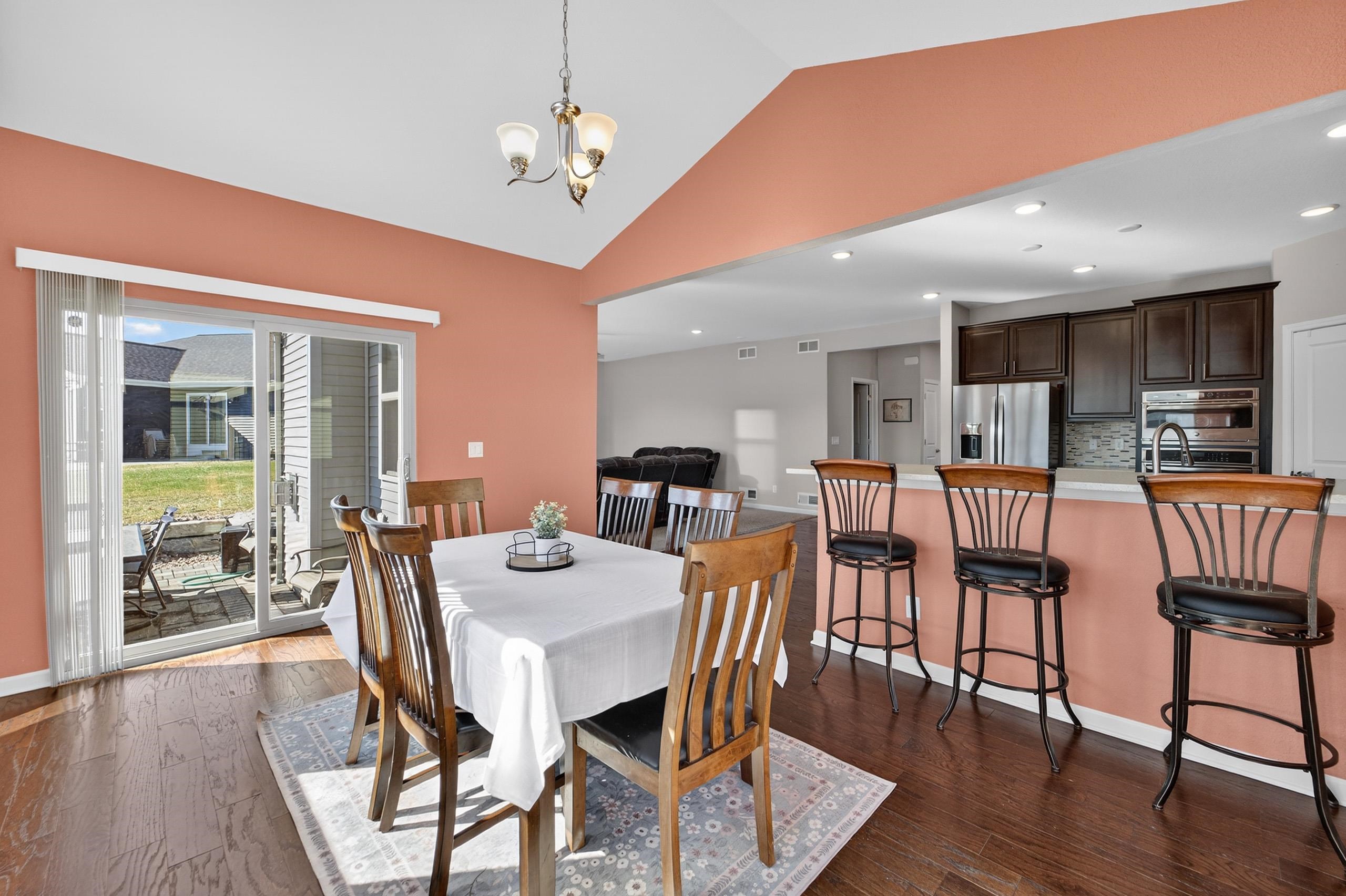 301 Hallmark Way Sun Prairie, WI 53590 - Photo 15 of 48