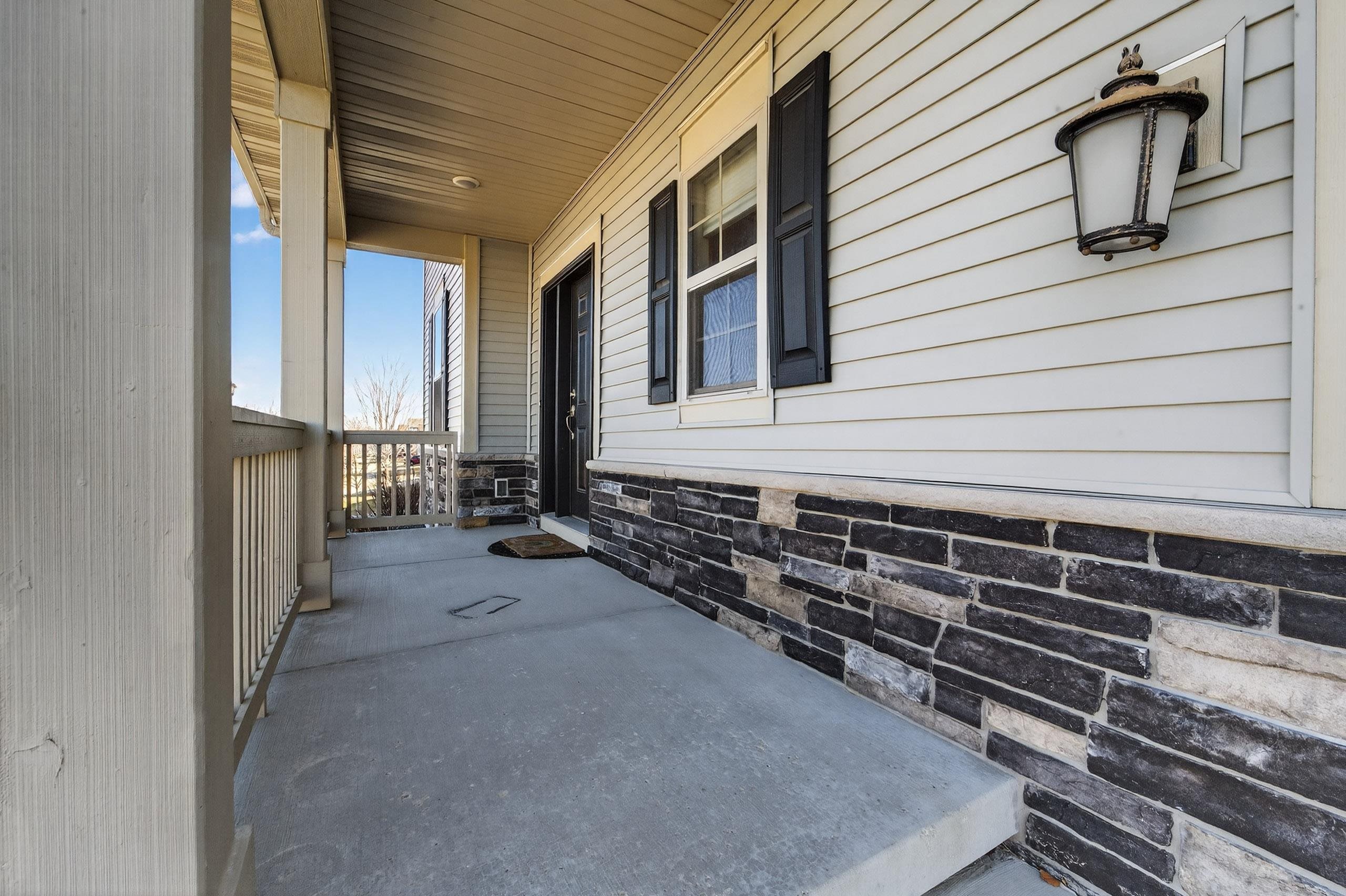 301 Hallmark Way Sun Prairie, WI 53590 - Photo 2 of 48