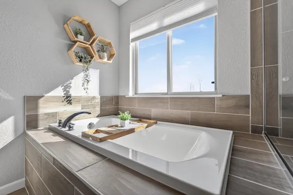 $640,000 | 301 Hallmark Way, Sun Prairie, WI 53590