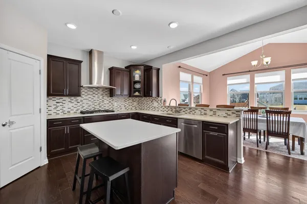 $640,000 | 301 Hallmark Way, Sun Prairie, WI 53590