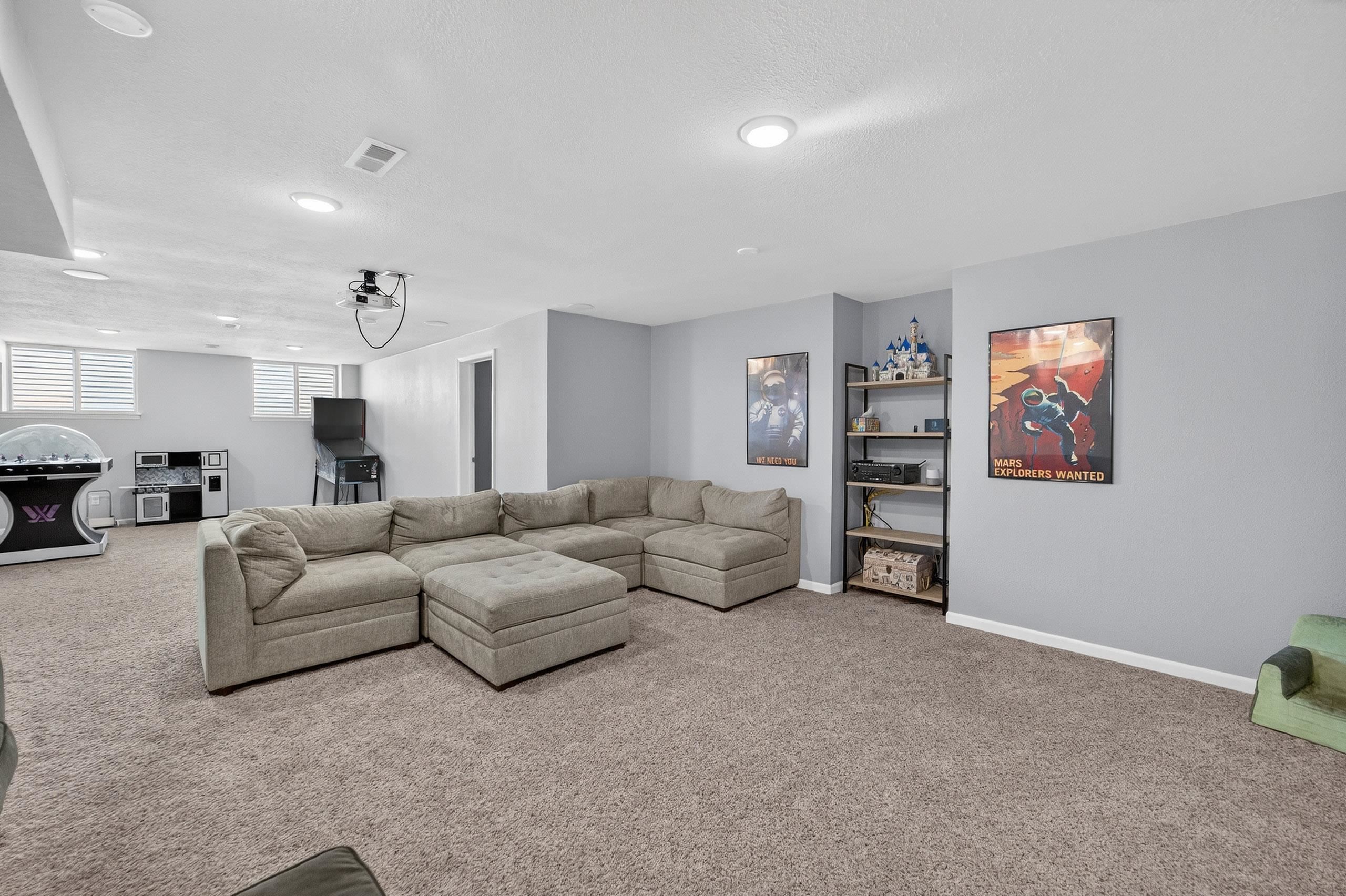 301 Hallmark Way Sun Prairie, WI 53590 - Photo 40 of 48