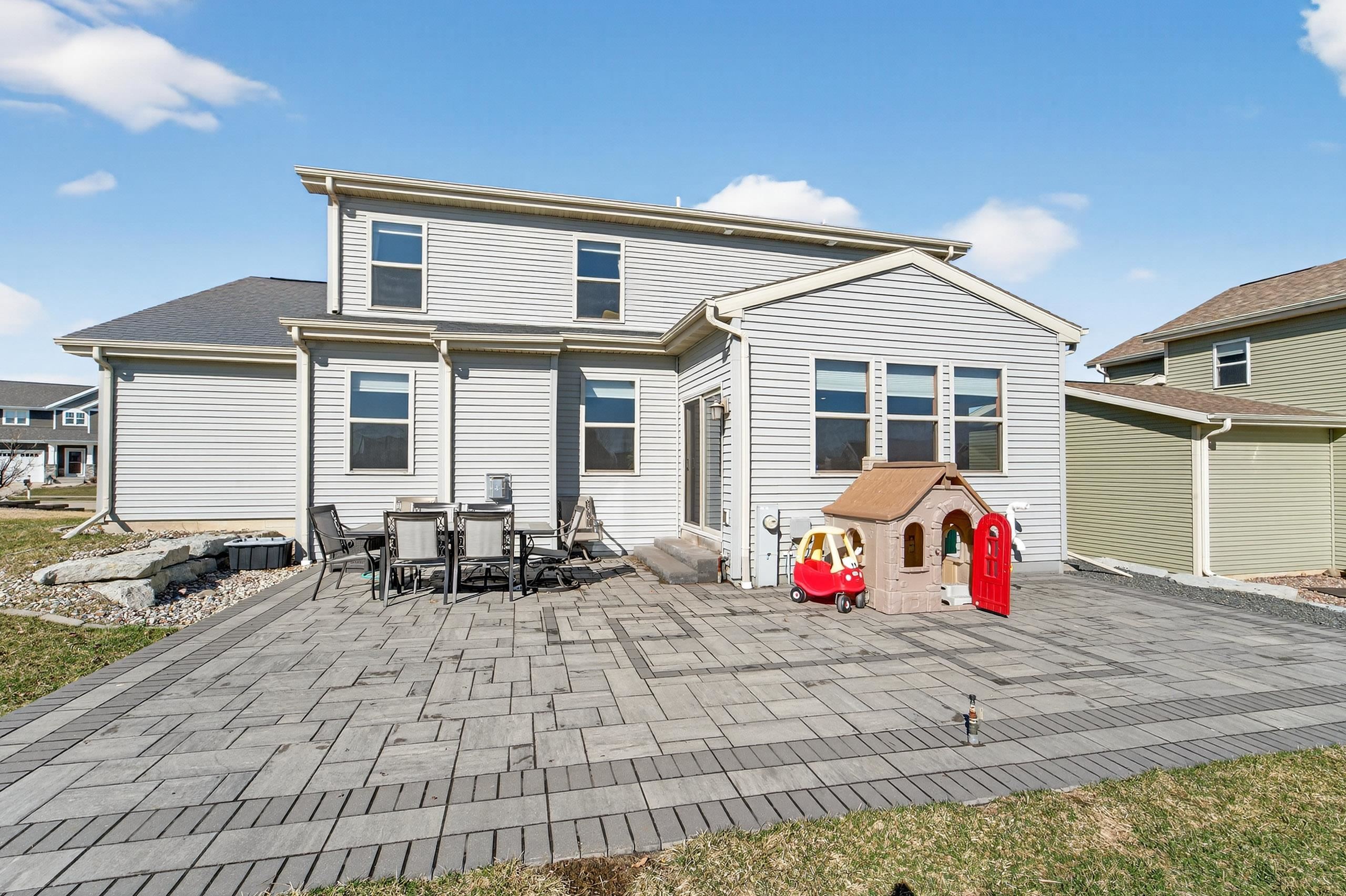 301 Hallmark Way Sun Prairie, WI 53590 - Photo 45 of 48