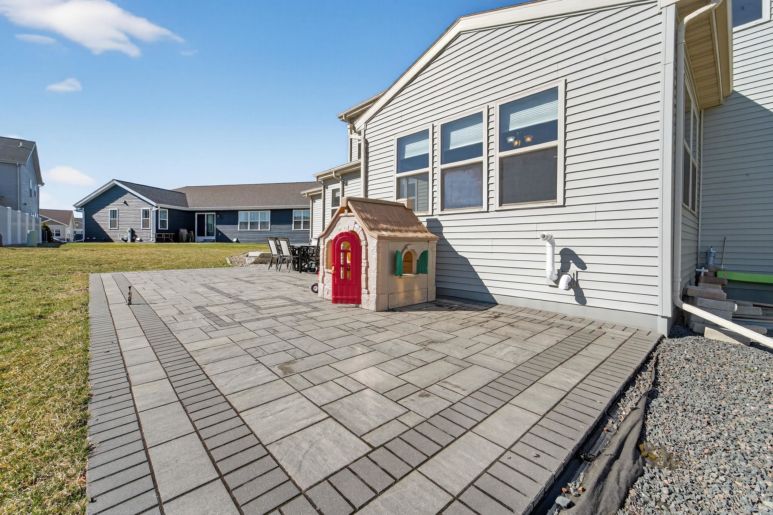 301 Hallmark Way Sun Prairie, WI 53590 - Photo 46 of 48