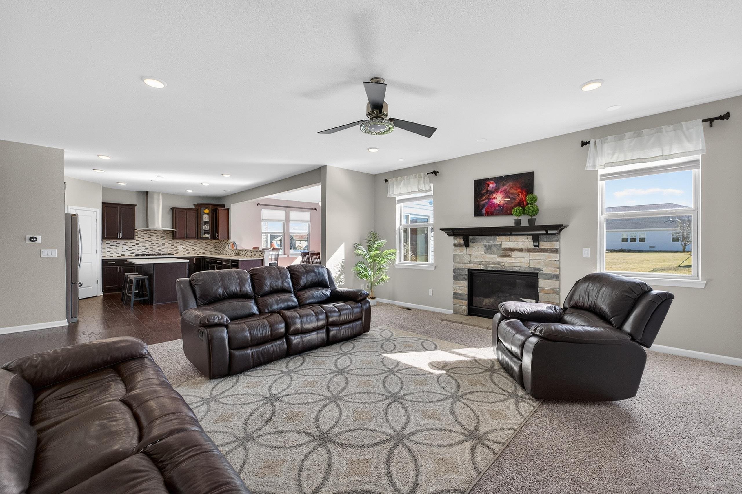 301 Hallmark Way Sun Prairie, WI 53590 - Photo 10 of 48