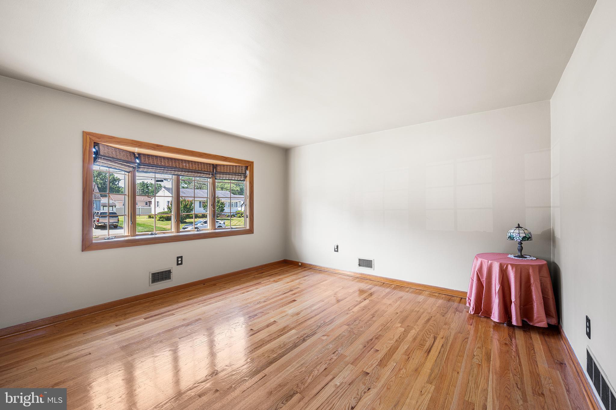 24 Doreen Road Hamilton, NJ 08690 - Photo 7 of 31 Gallery Image 7
