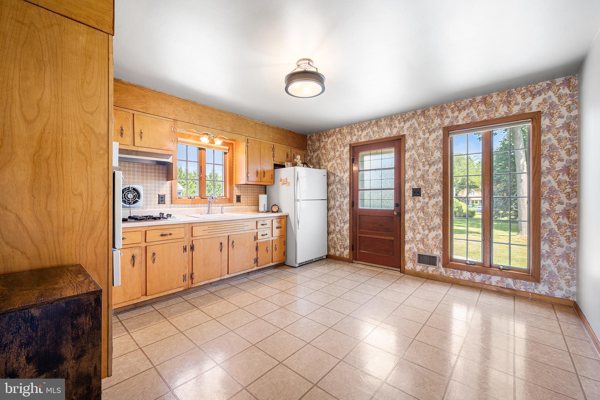 24 Doreen Road Hamilton, NJ 08690 - Photo 9 of 31 Gallery Image 9