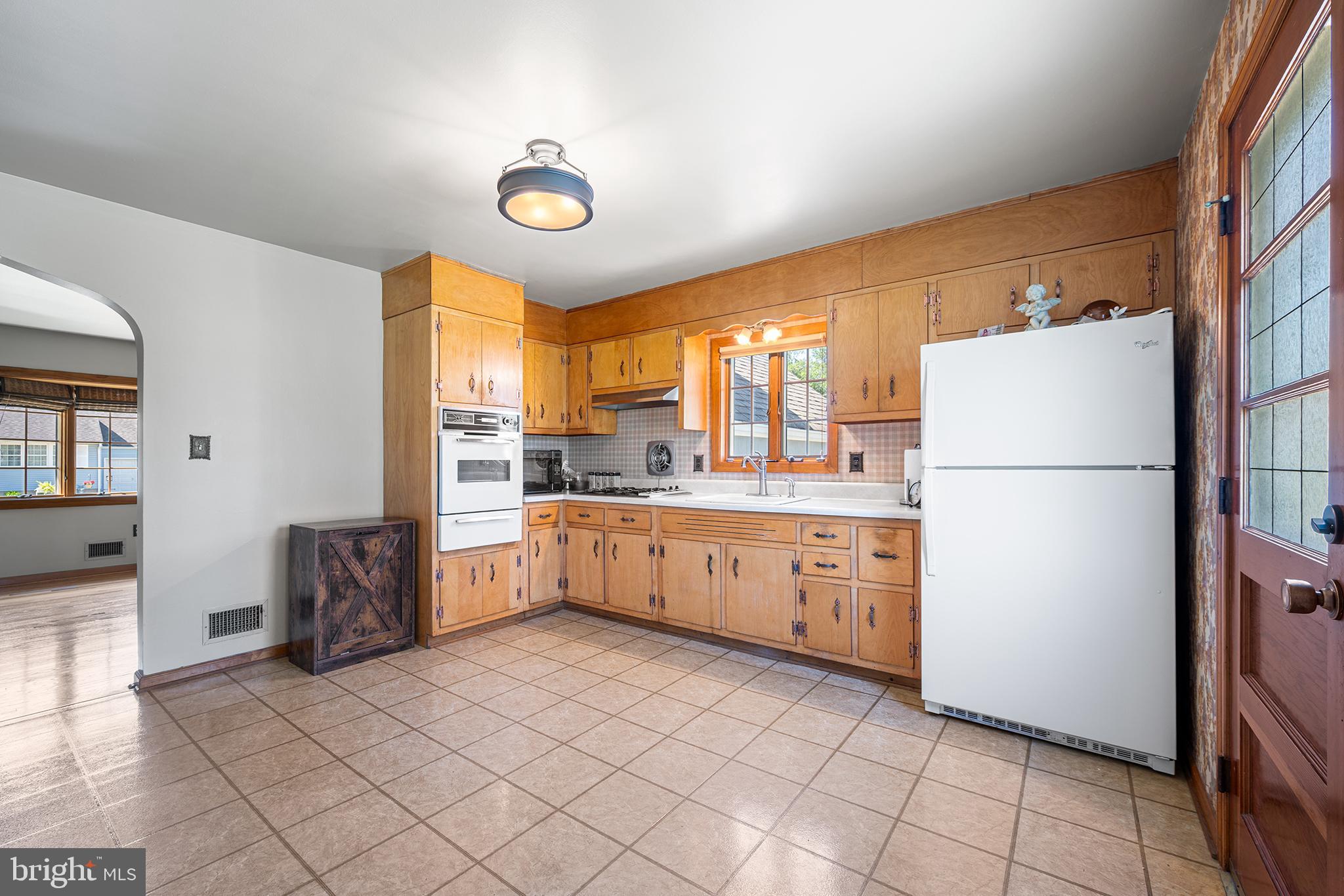 24 Doreen Road Hamilton, NJ 08690 - Photo 10 of 31 Gallery Image 10