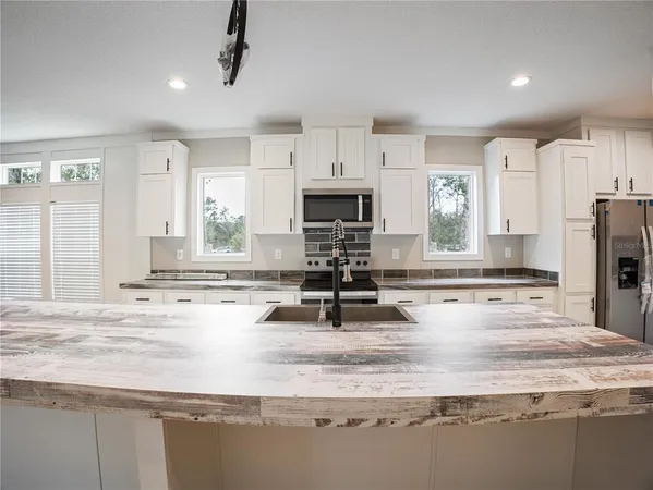 $419,000 | 45 Kelly Ridge Road, Frostproof, FL 33843
