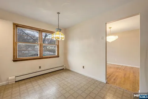 $690,000 | 415 Goffle Road, Wyckoff, NJ 07481