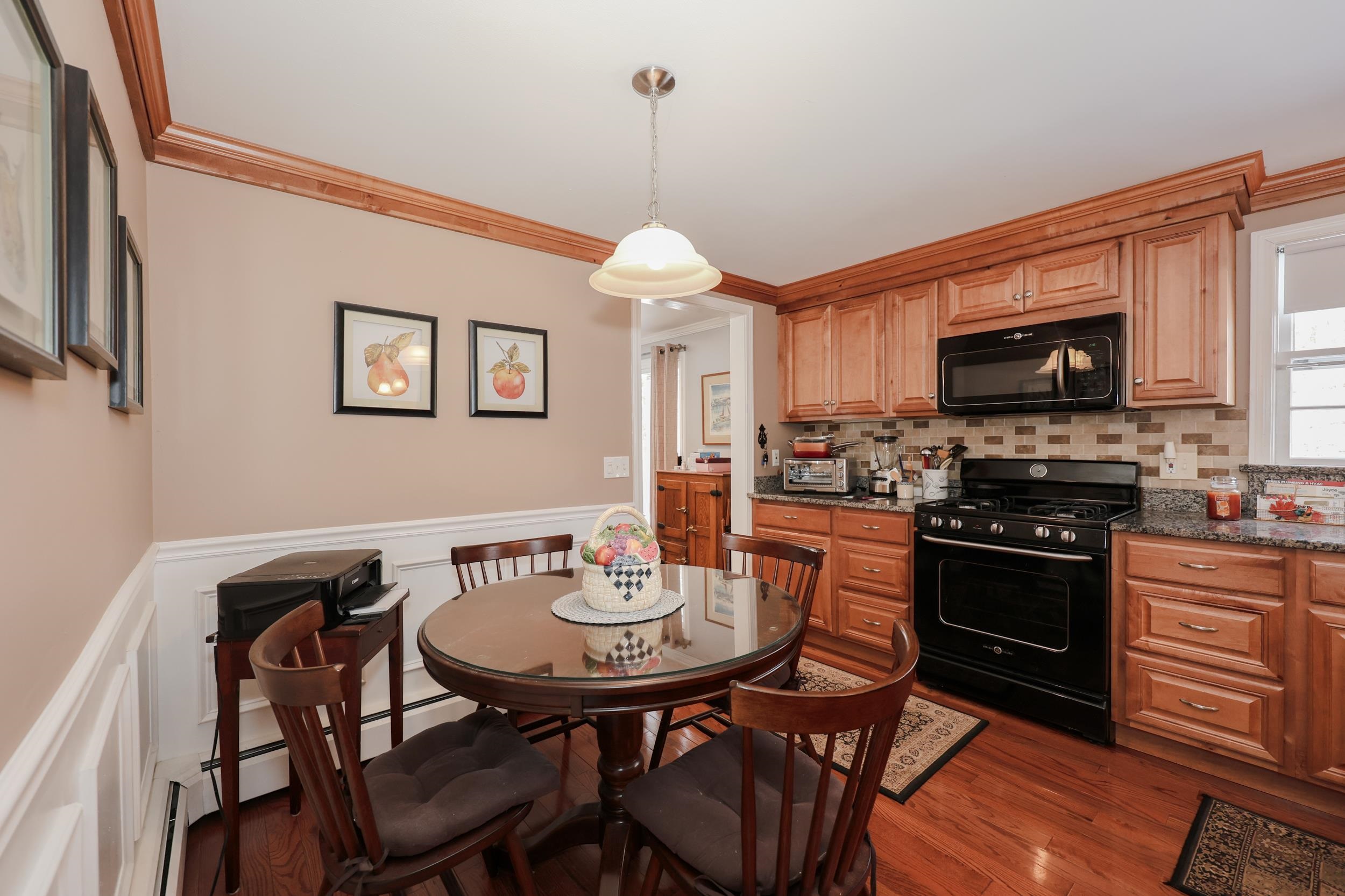 21 Todd Road Nashua, NH 03064 - Photo 14 of 39 Gallery Image 14