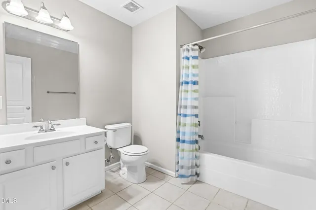 $1,850 | 2636 Asher View Court, Raleigh, NC 27606