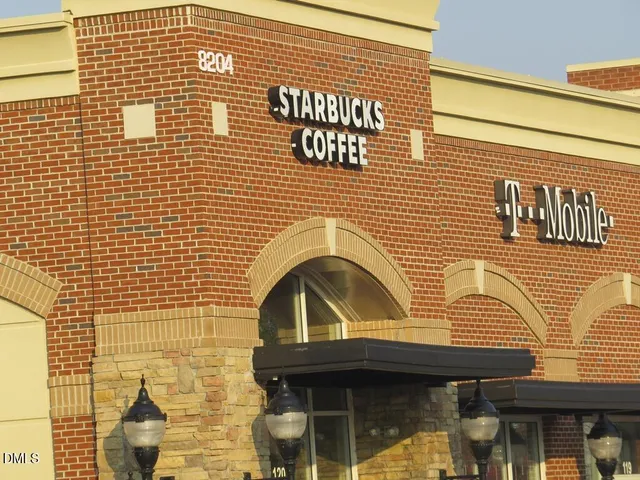 $1,850 | 2636 Asher View Court, Raleigh, NC 27606