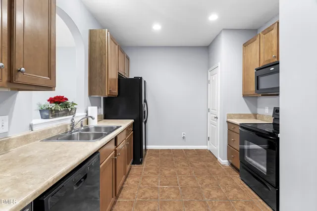 $1,850 | 2636 Asher View Court, Raleigh, NC 27606