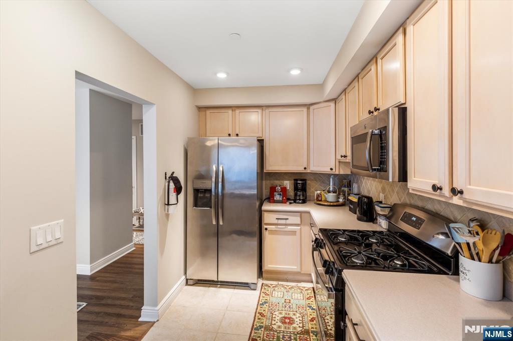 1 Orient Way, Unit 202 Rutherford, NJ 07070 - Photo 10 of 26