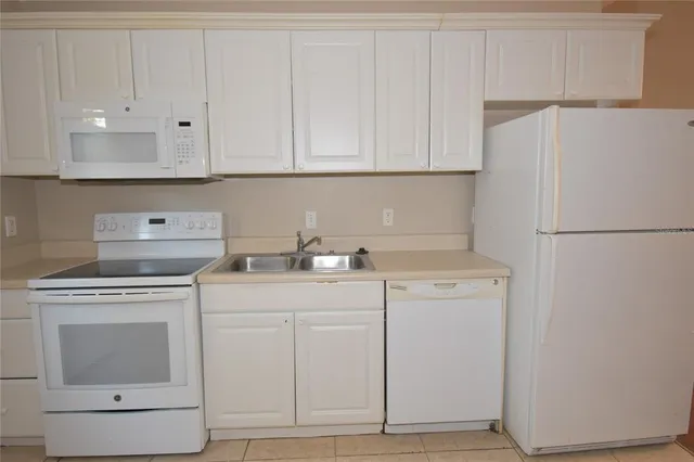 $1,499 | 4406 Mango Terrace, Tampa, FL 33617