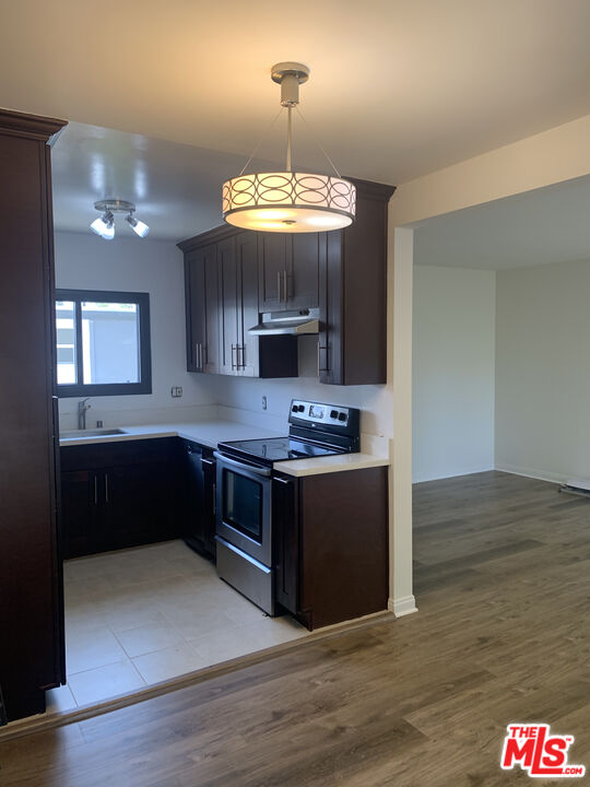 8630 Falmouth Avenue, Unit 7 Playa del Rey, CA 90293 - Photo 7 of 19