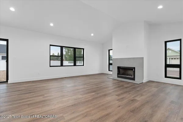 $1,185,000 | 8815 Jess Drive, Victor, ID 83455