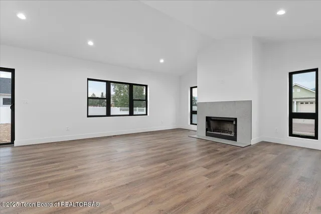 $1,185,000 | 8815 Jess Drive, Victor, ID 83455