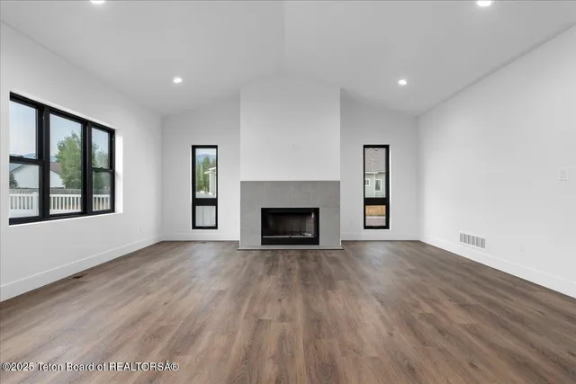 $1,185,000 | 8815 Jess Drive, Victor, ID 83455