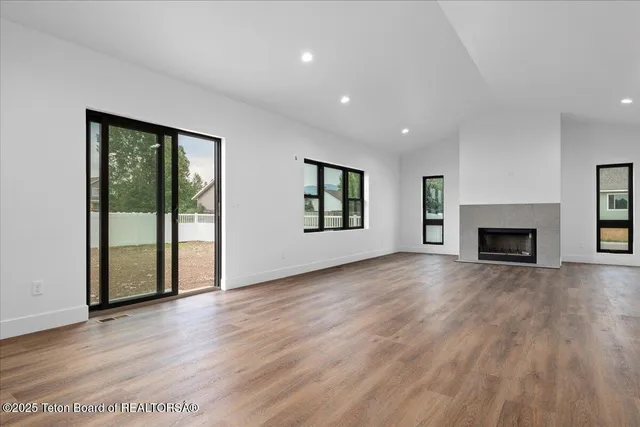 $1,185,000 | 8815 Jess Drive, Victor, ID 83455