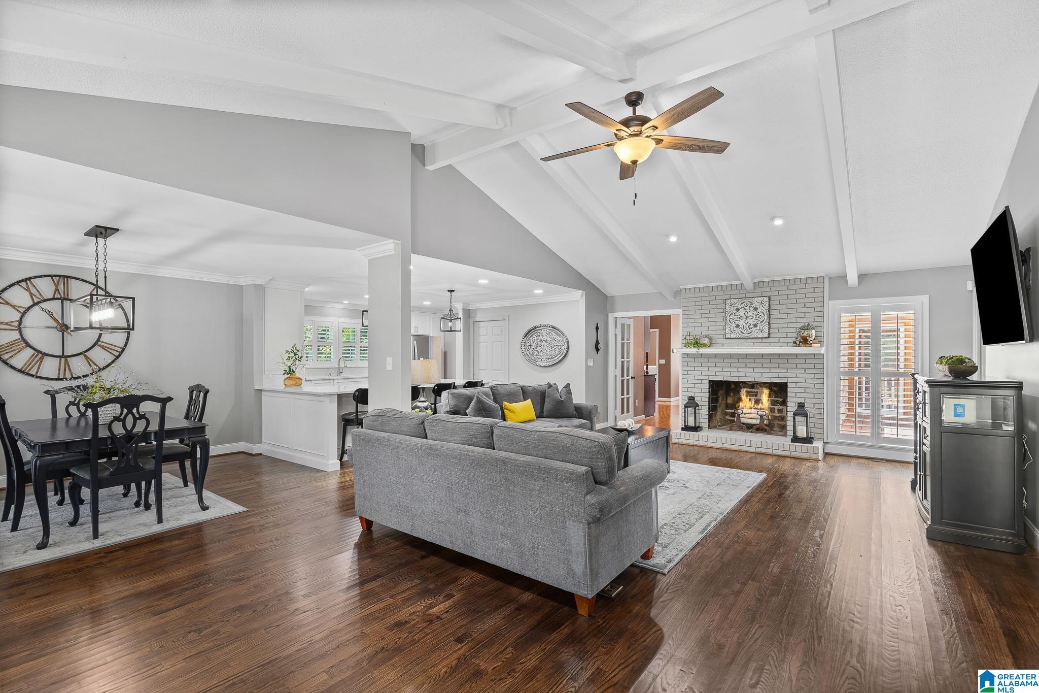 1417 Round Hl Road Vestavia Hills, AL 35216 - Photo 11 of 70 Gallery Image 11
