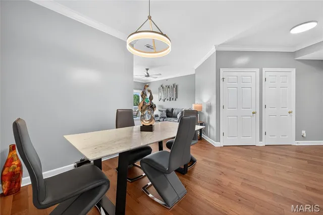 $299,900 | 13101 Mill Crossing Court, Unit 300, St. Louis, MO 63141