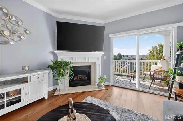$299,900 | 13101 Mill Crossing Court, Unit 300, St. Louis, MO 63141