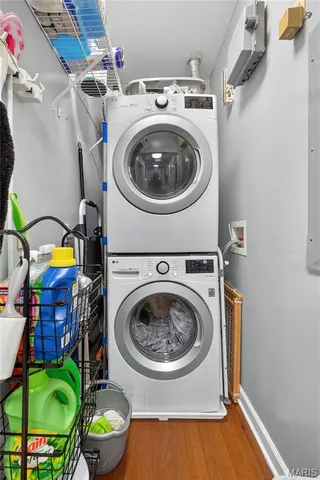 $299,900 | 13101 Mill Crossing Court, Unit 300, St. Louis, MO 63141