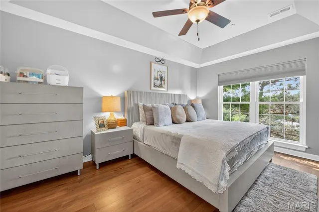 $299,900 | 13101 Mill Crossing Court, Unit 300, St. Louis, MO 63141