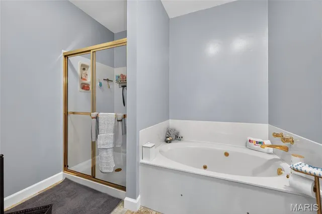 $299,900 | 13101 Mill Crossing Court, Unit 300, St. Louis, MO 63141