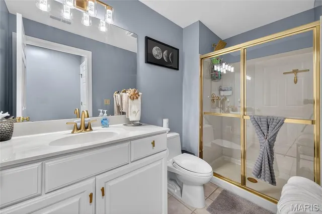 $299,900 | 13101 Mill Crossing Court, Unit 300, St. Louis, MO 63141