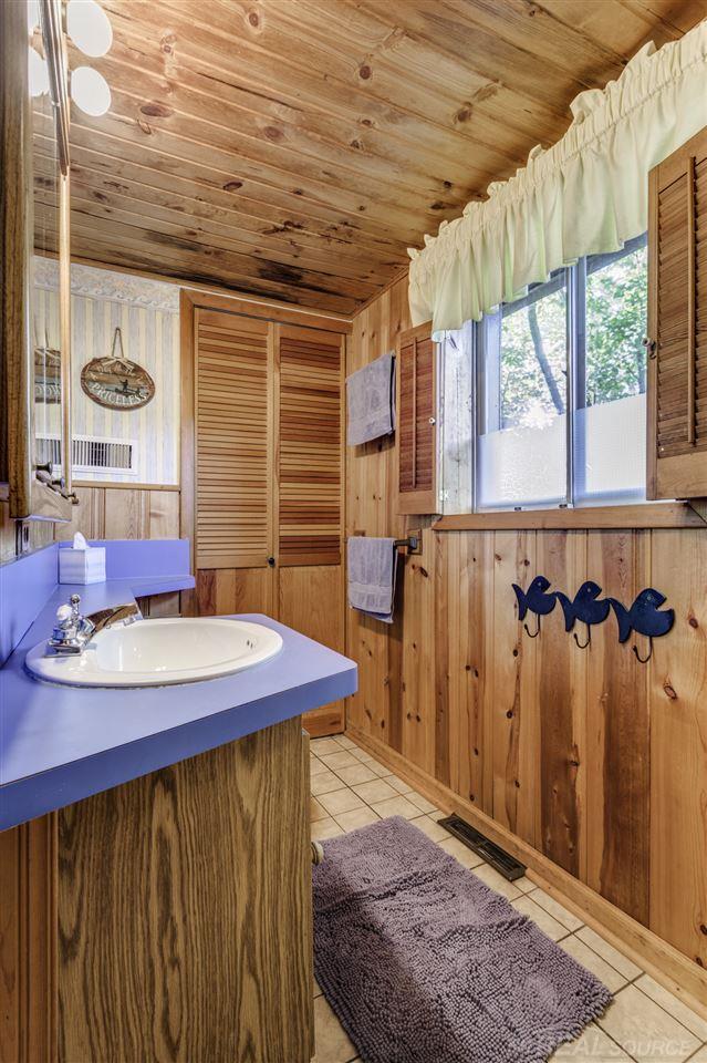 7384 Kilkare Road Lexington, MI 48450 - Photo 21 of 41 50015756-20.JPG