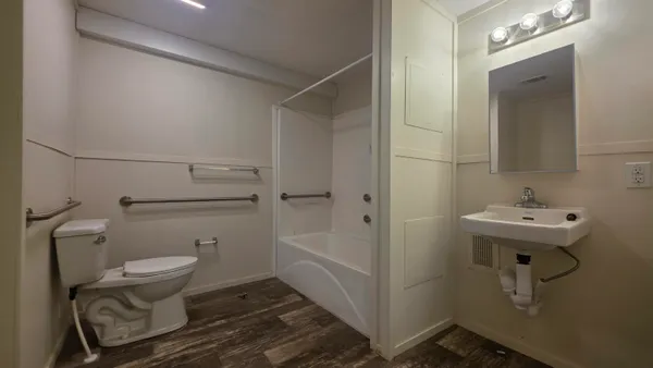 $1,100 | 6801 19th Street, Unit 179, Lubbock, TX 79407