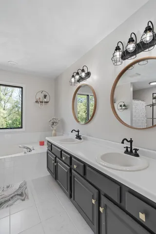 $474,900 | 3927 Southwyck Court, Janesville, WI 53546