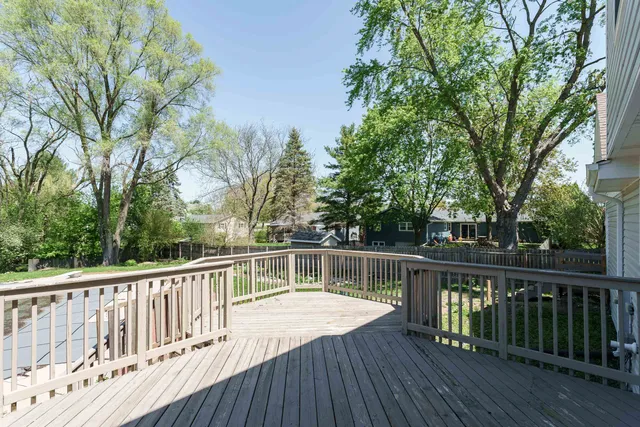 $474,900 | 3927 Southwyck Court, Janesville, WI 53546