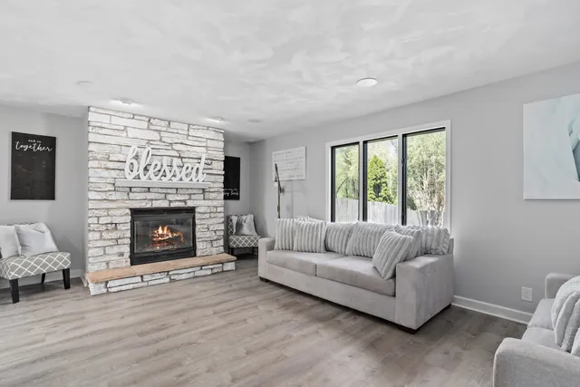 $474,900 | 3927 Southwyck Court, Janesville, WI 53546