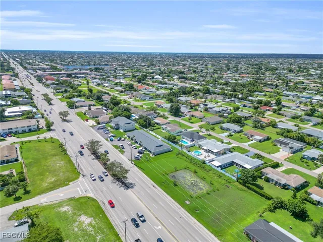 $257,500 | 314 Southeast 47th Terrace, Cape Coral, FL 33904