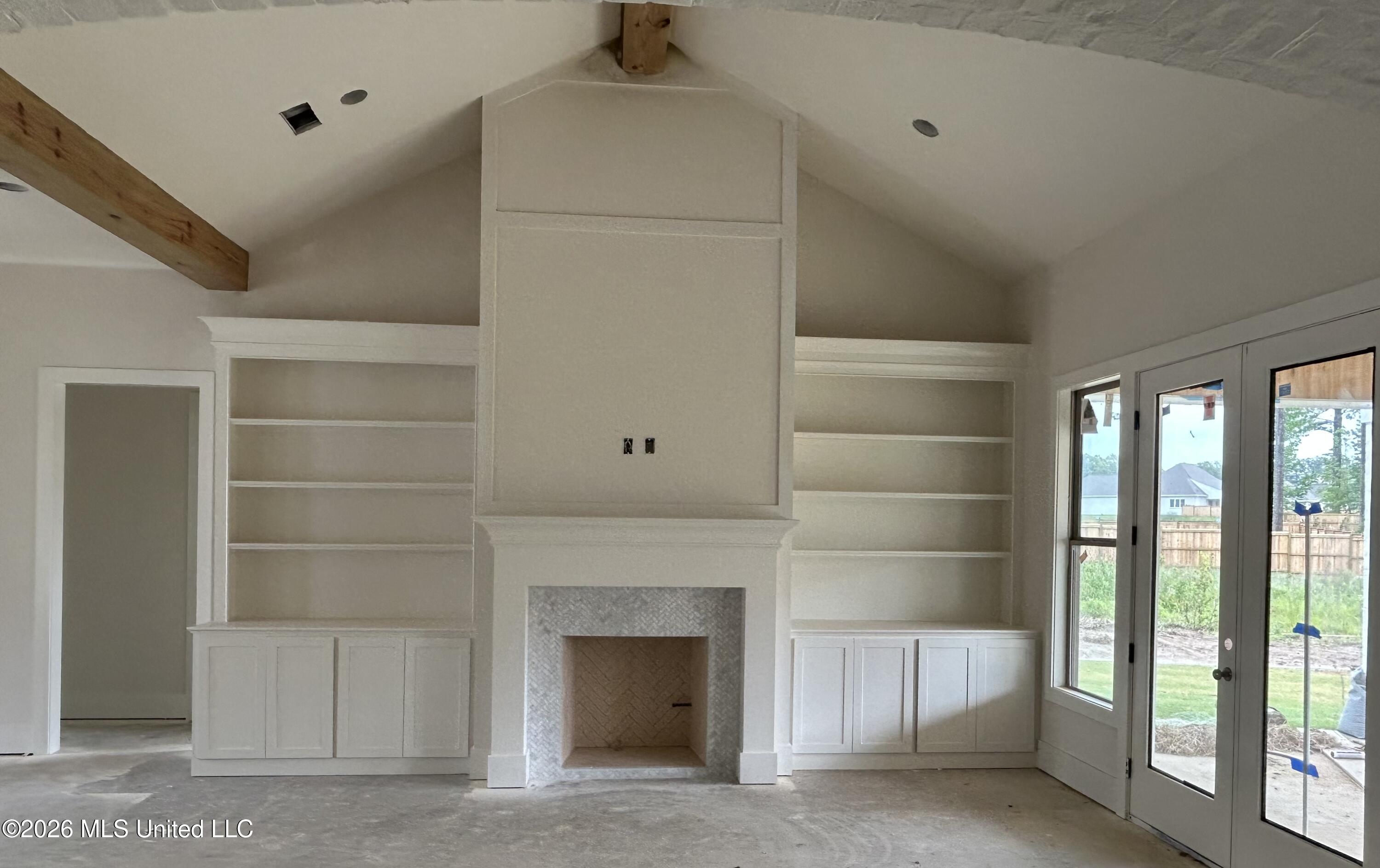 392 Wellstone Place Madison, MS 39110 - Photo 3 of 13 Living with Fireplace