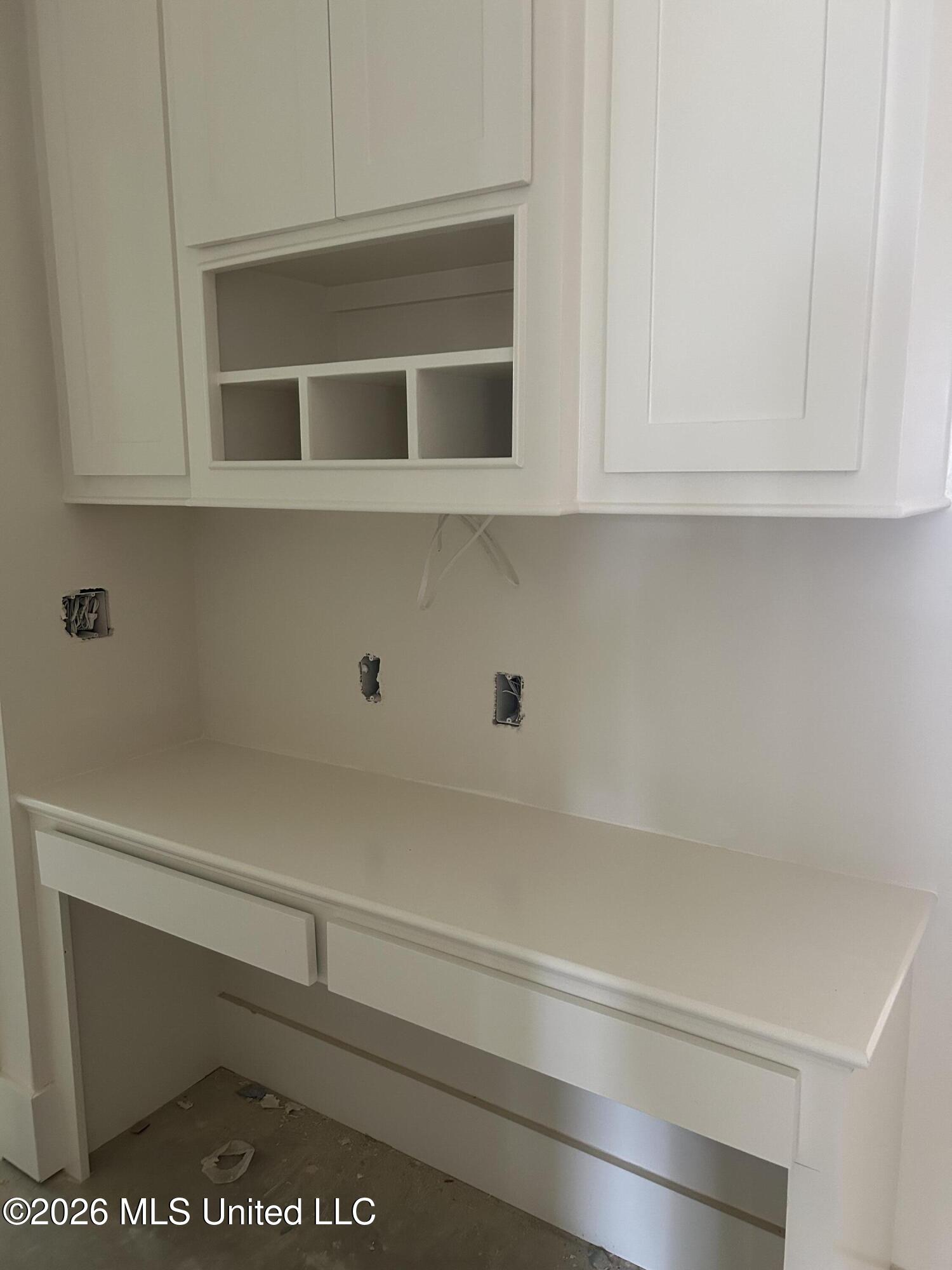 392 Wellstone Place Madison, MS 39110 - Photo 9 of 13 Desk