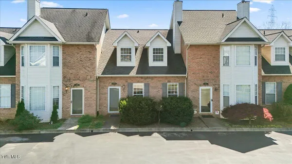 $285,000 | 2503 Cloister Lane, Kingsport, TN 37660