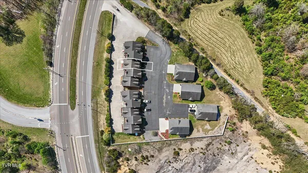 $285,000 | 2503 Cloister Lane, Kingsport, TN 37660