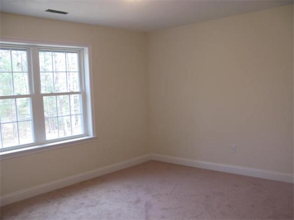 90 Daniels Road Rowley, MA 01969 - Photo 15 of 18 Gallery Image 15